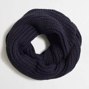 NEW J.Crew navy blue infinity scarf